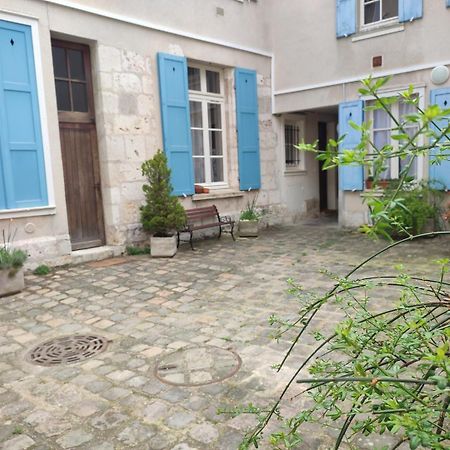 Le Gite De La Cathedrale Apartman Chartres Kültér fotó